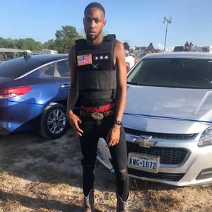 Meet your Posher, Kaneal